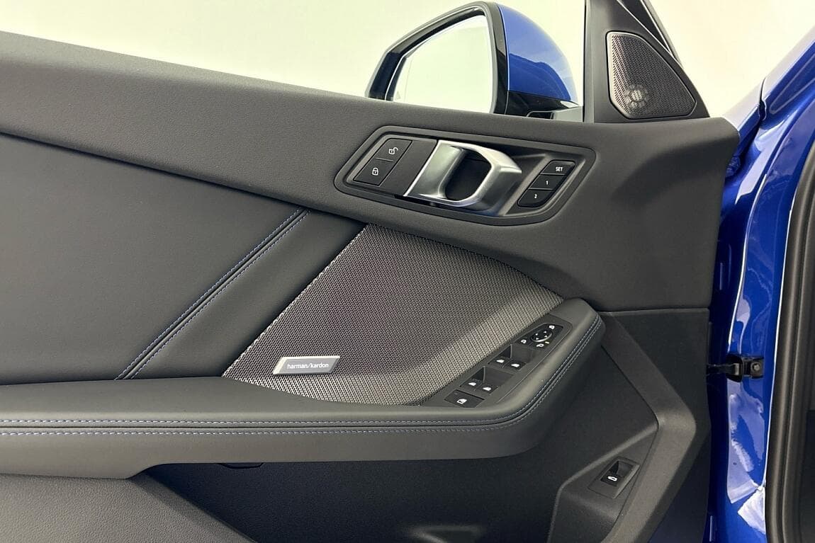 2020 BMW 1-Series - 11