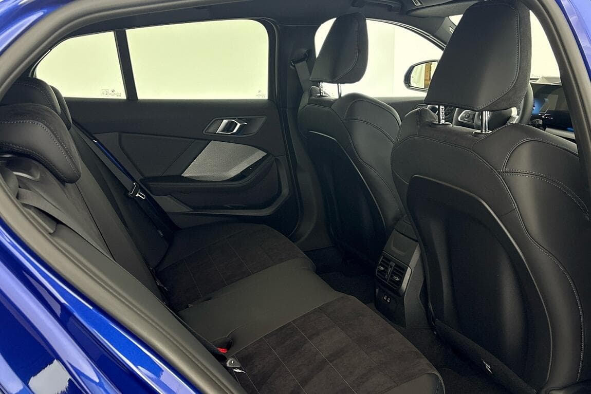 2020 BMW 1-Series - 16