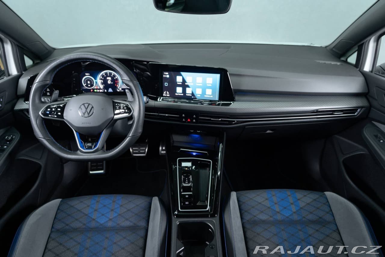 2023 Volkswagen Golf - 12