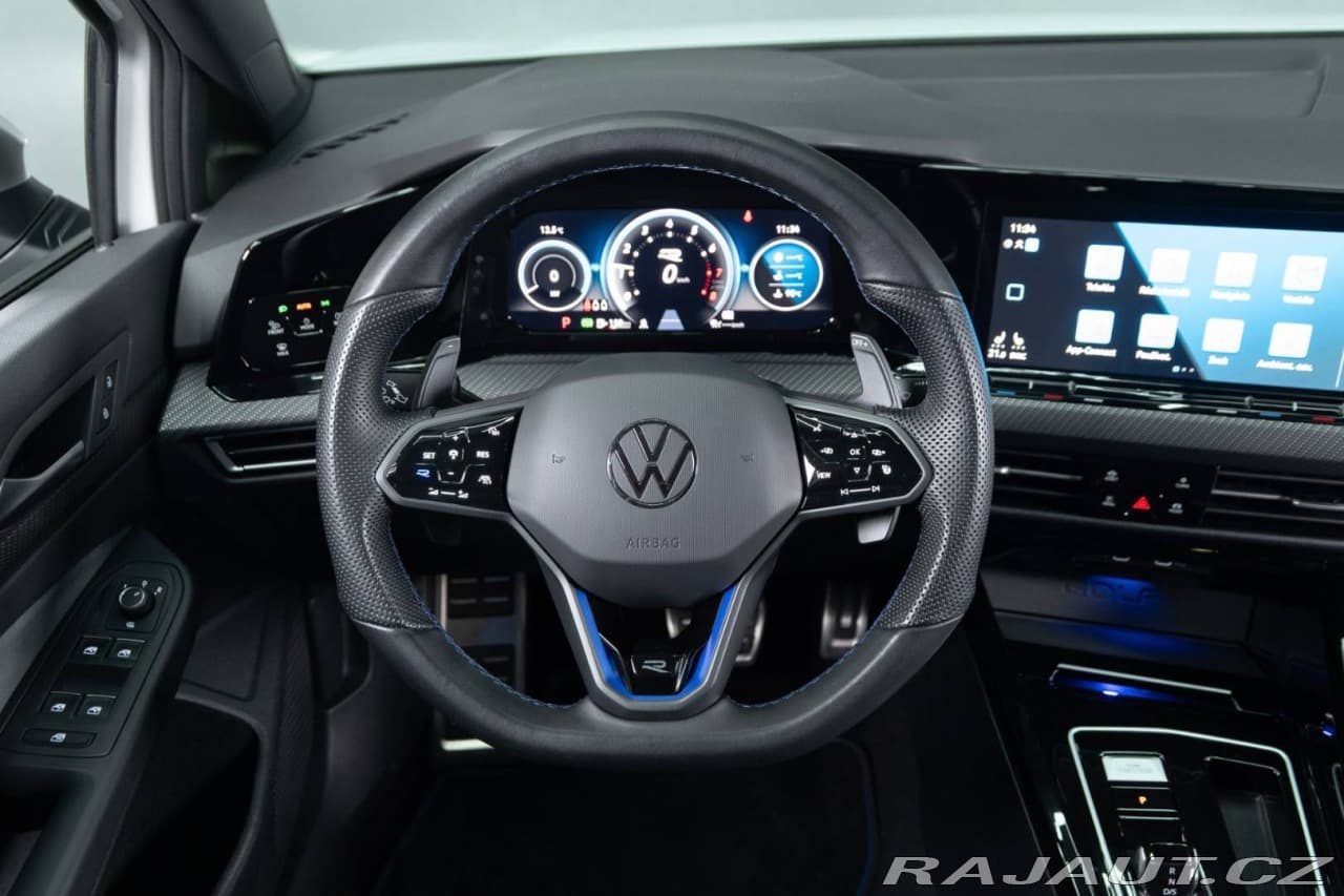 2023 Volkswagen Golf - 13