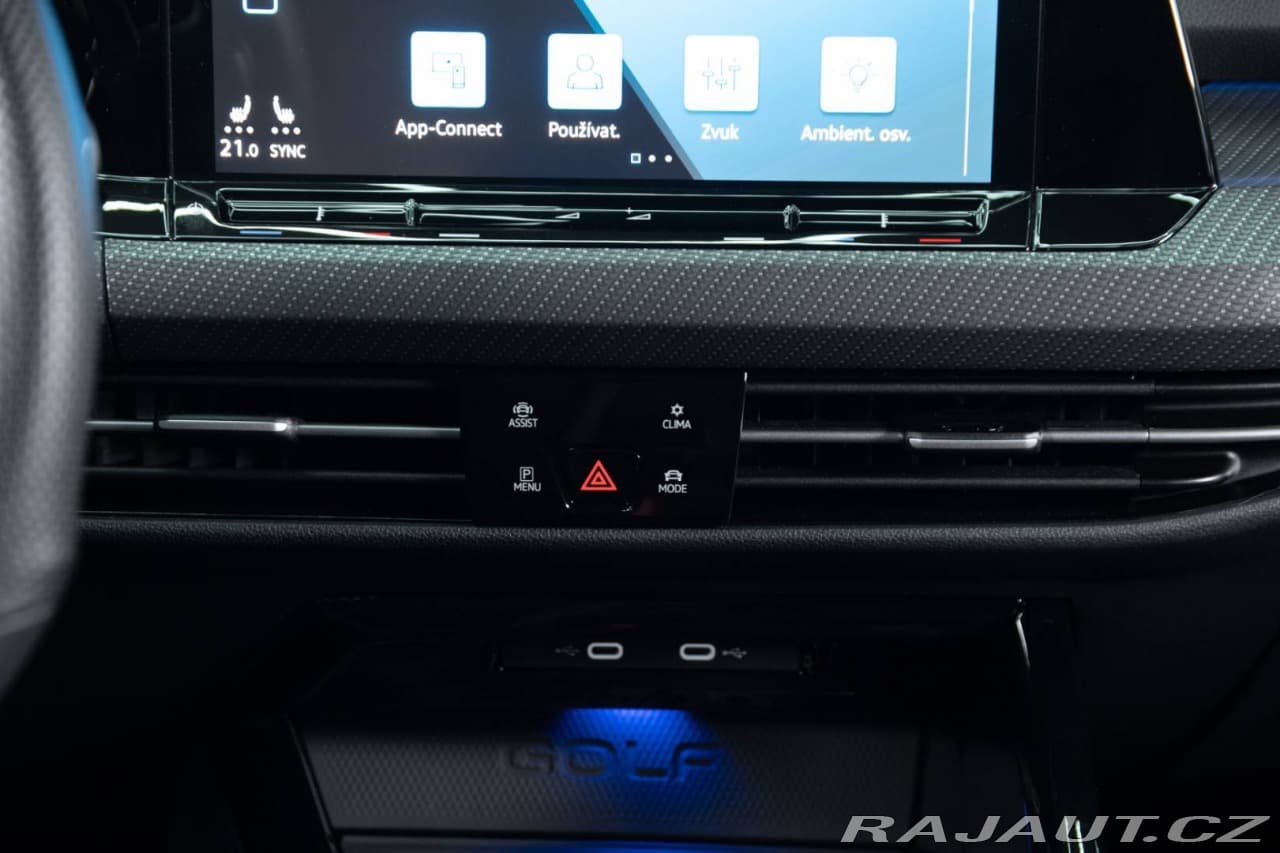 2023 Volkswagen Golf - 17