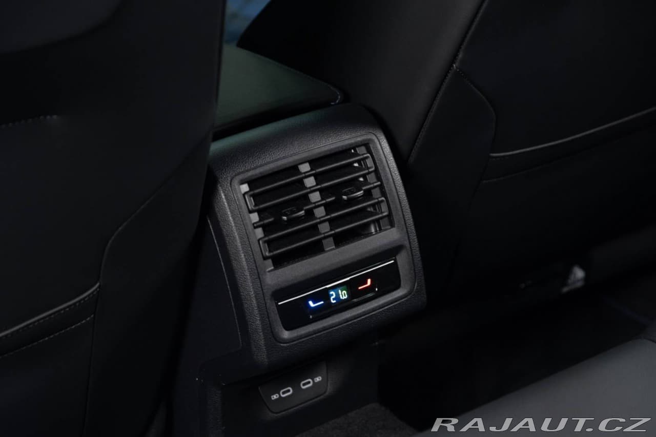 2023 Volkswagen Golf - 20