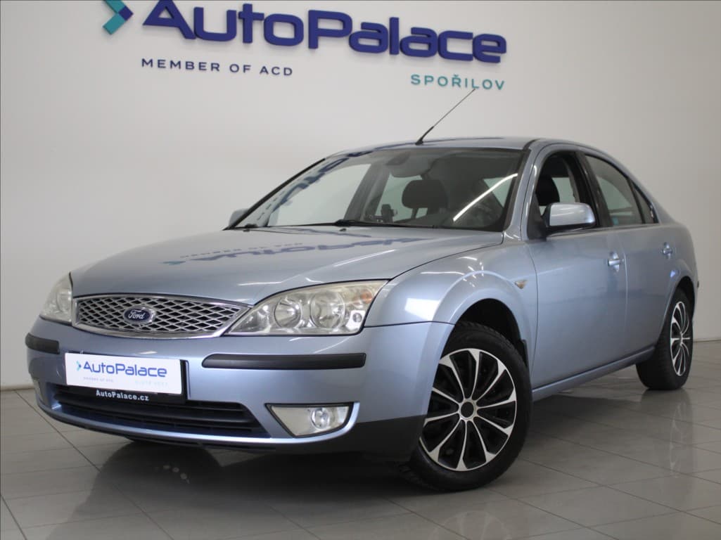 Ford Mondeo 2,0 i 107kW MT Ghia Nové