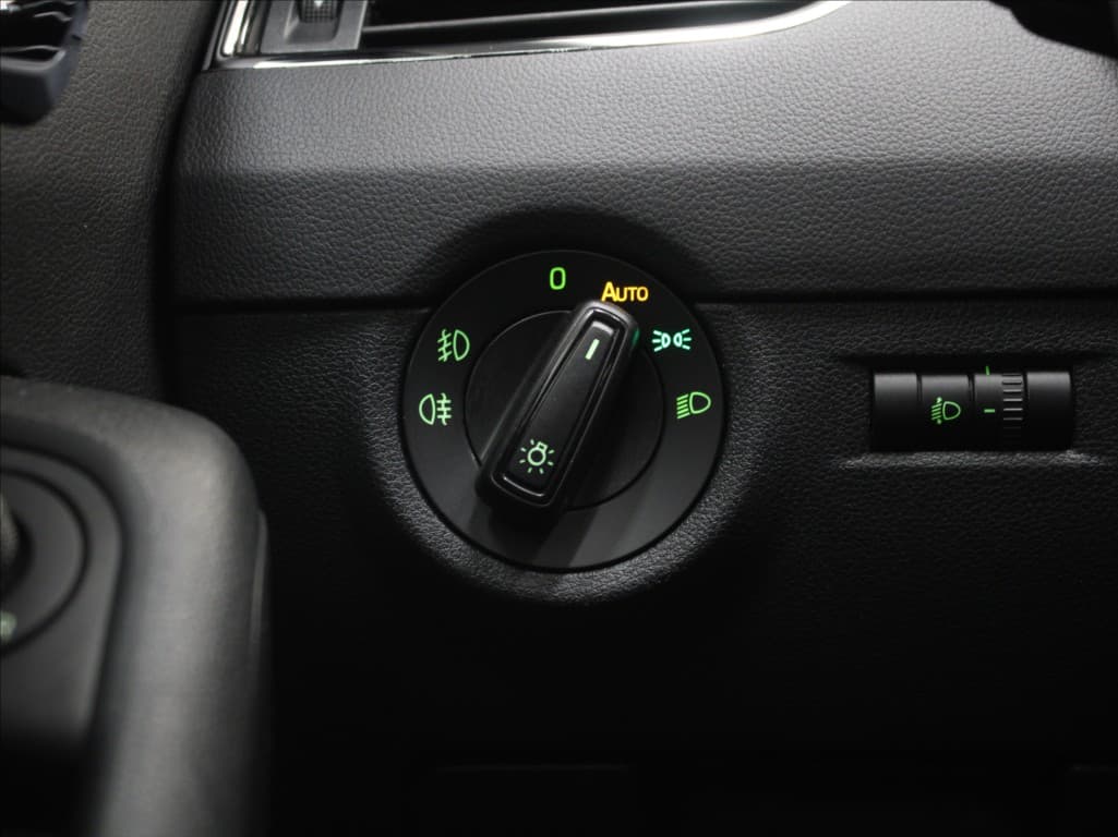 2014 Škoda Octavia - 20