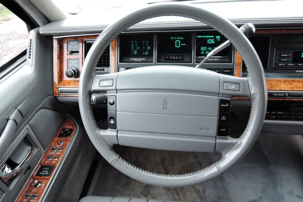 1993 Lincoln Ostatní - 14