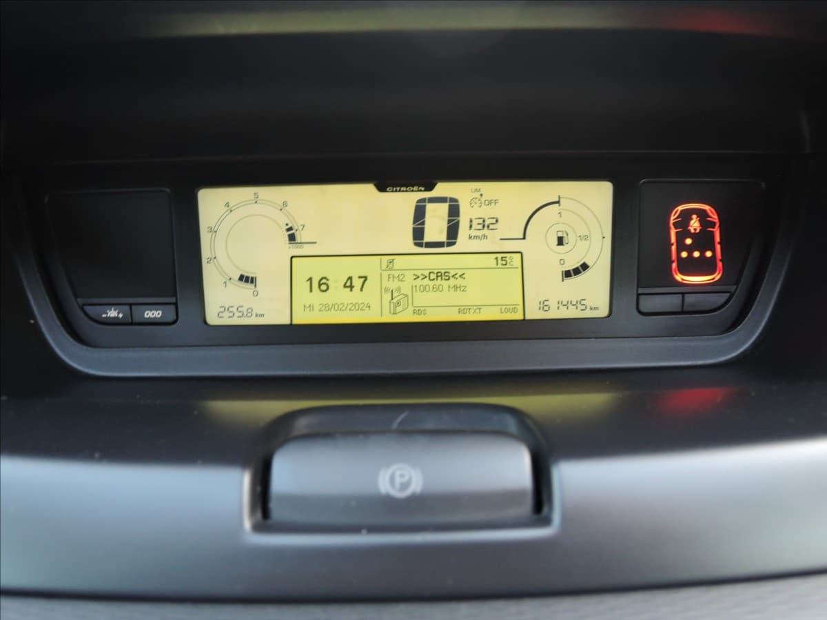 2012 Citroen C4 - 18