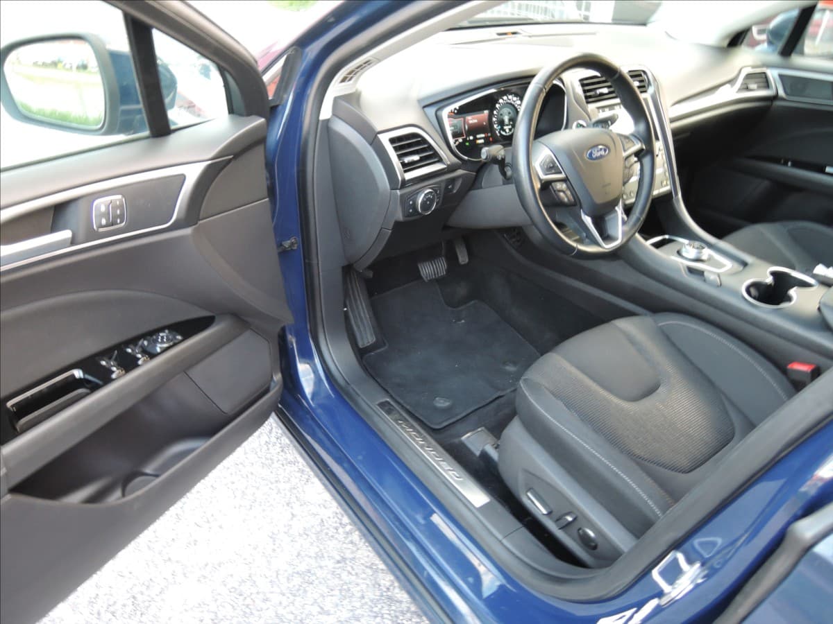 2019 Ford Mondeo - 8