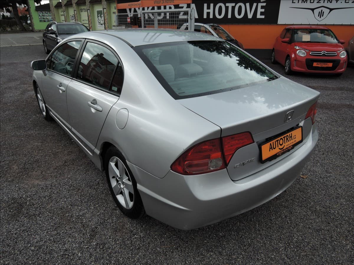 2006 Honda Civic - 7