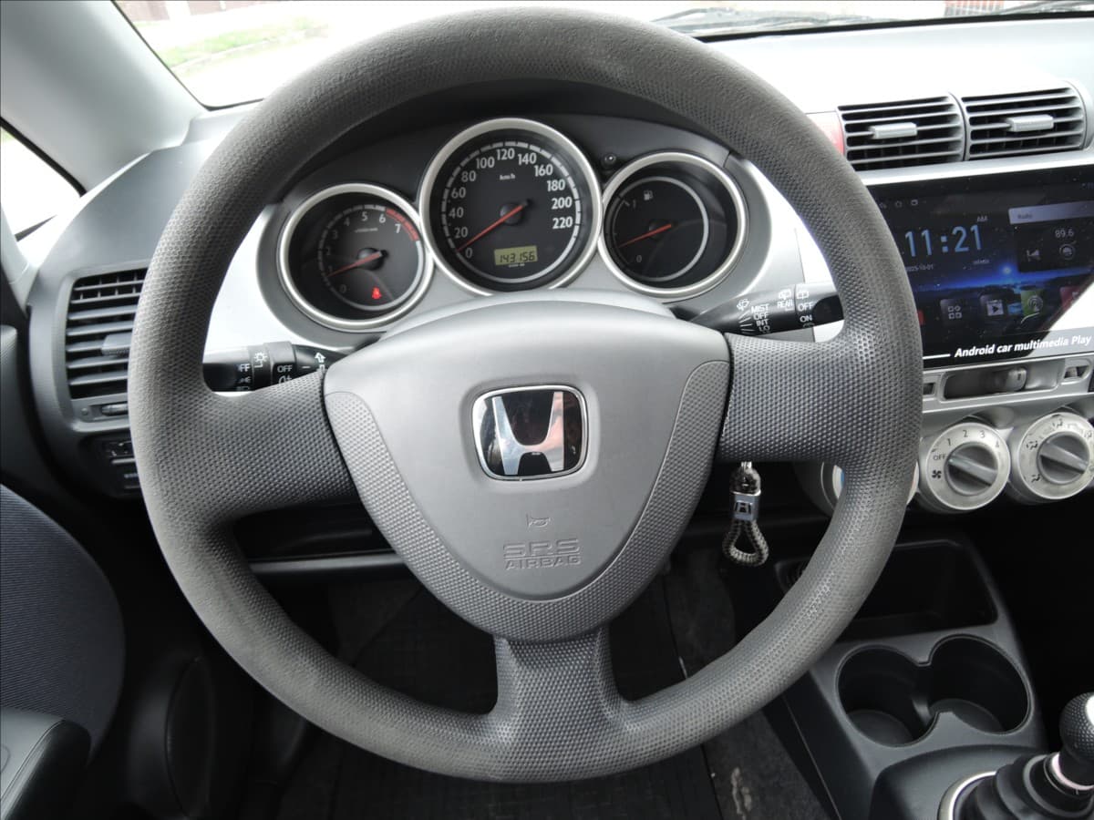 2005 Honda Jazz - 18