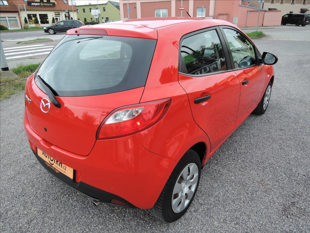 2009 Mazda 2 - 6