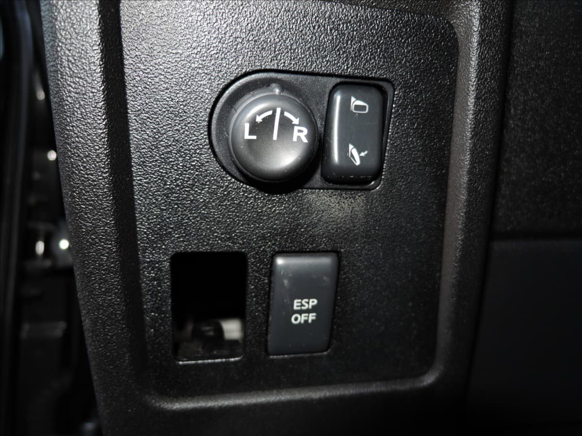 2010 Nissan Qashqai - 13