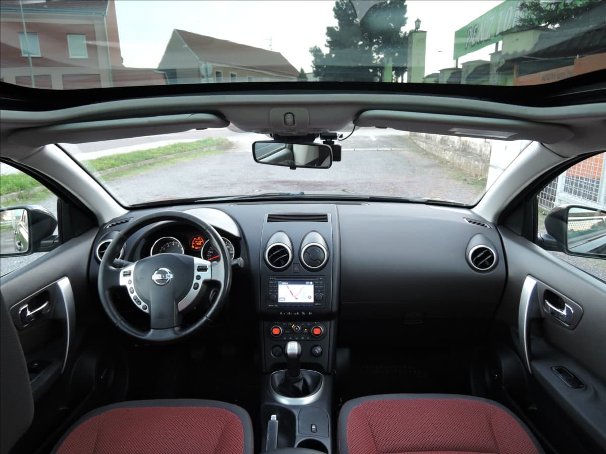 2010 Nissan Qashqai - 14