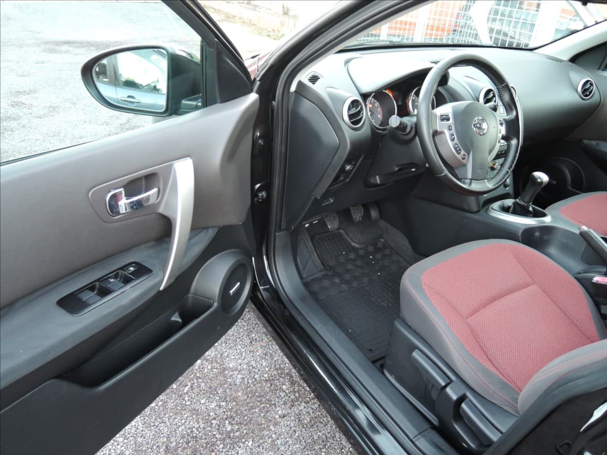 2010 Nissan Qashqai - 8