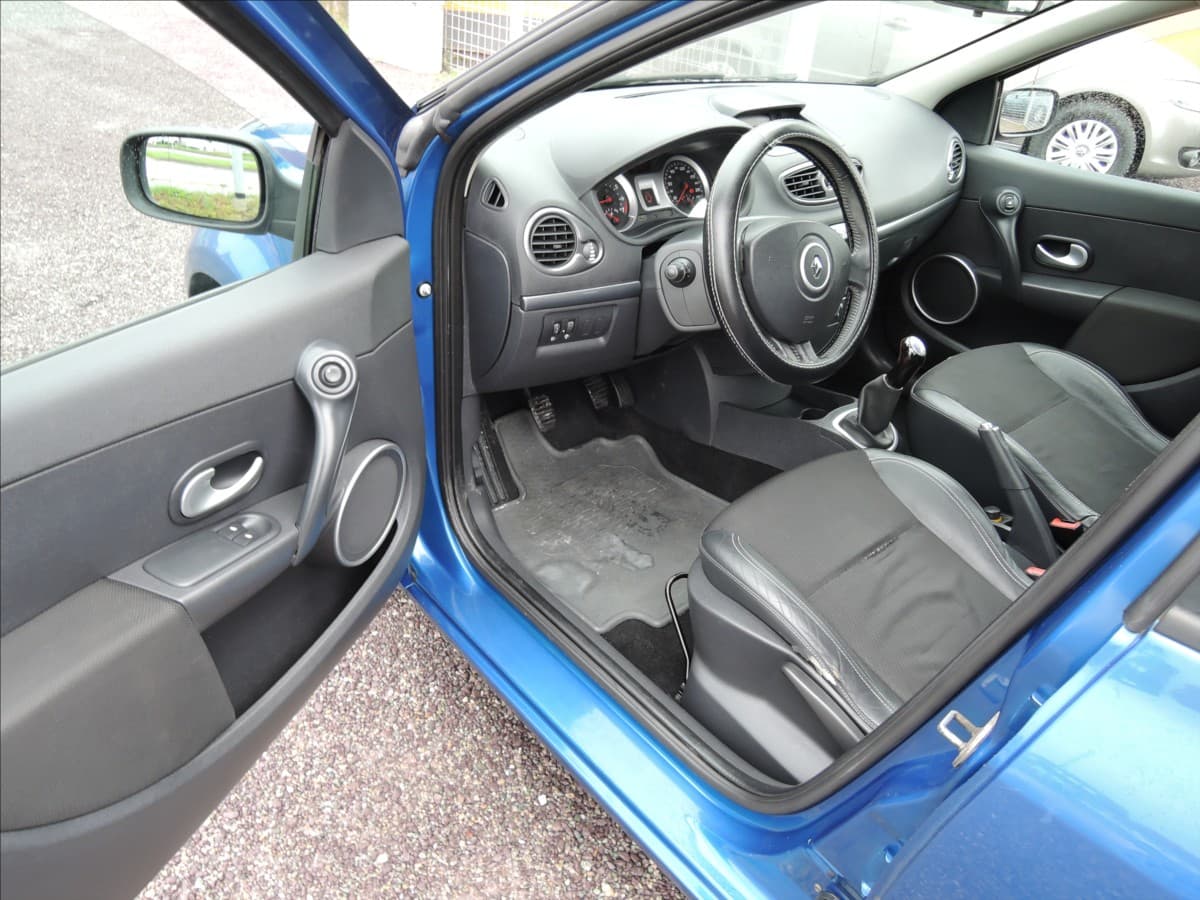 2007 Renault Clio - 8