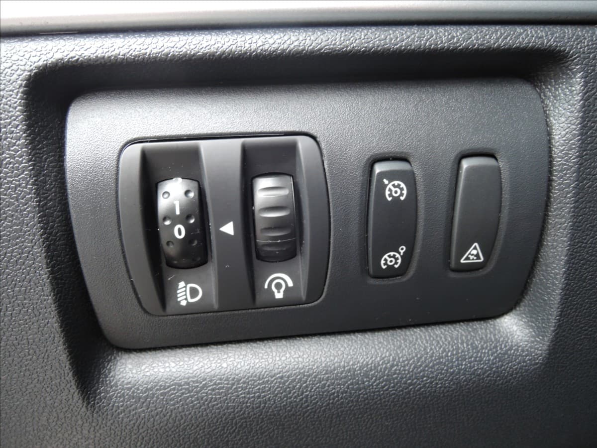 2009 Renault Clio - 11