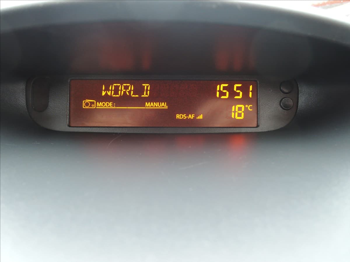 2009 Renault Clio - 16