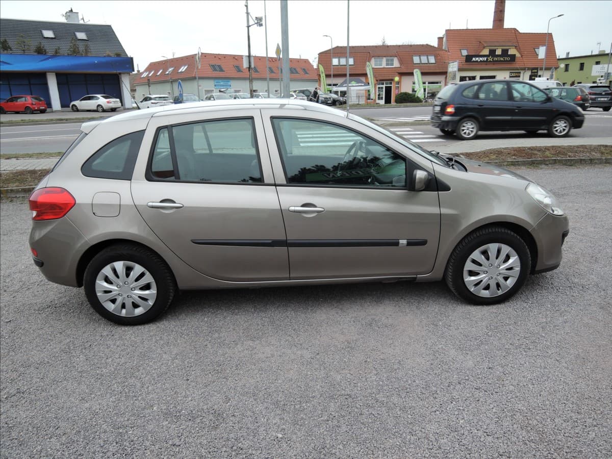 2009 Renault Clio - 4