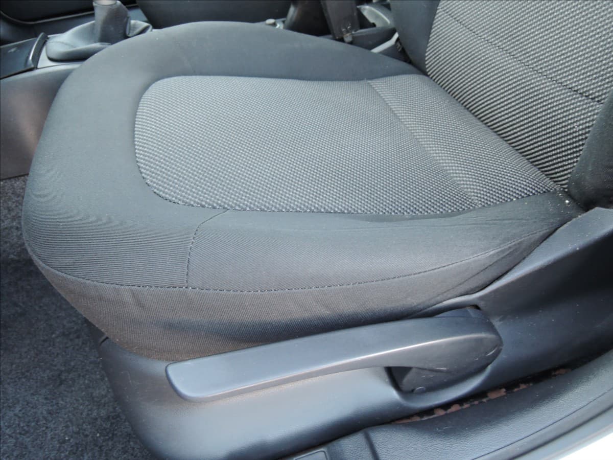 2006 Škoda Fabia - 11