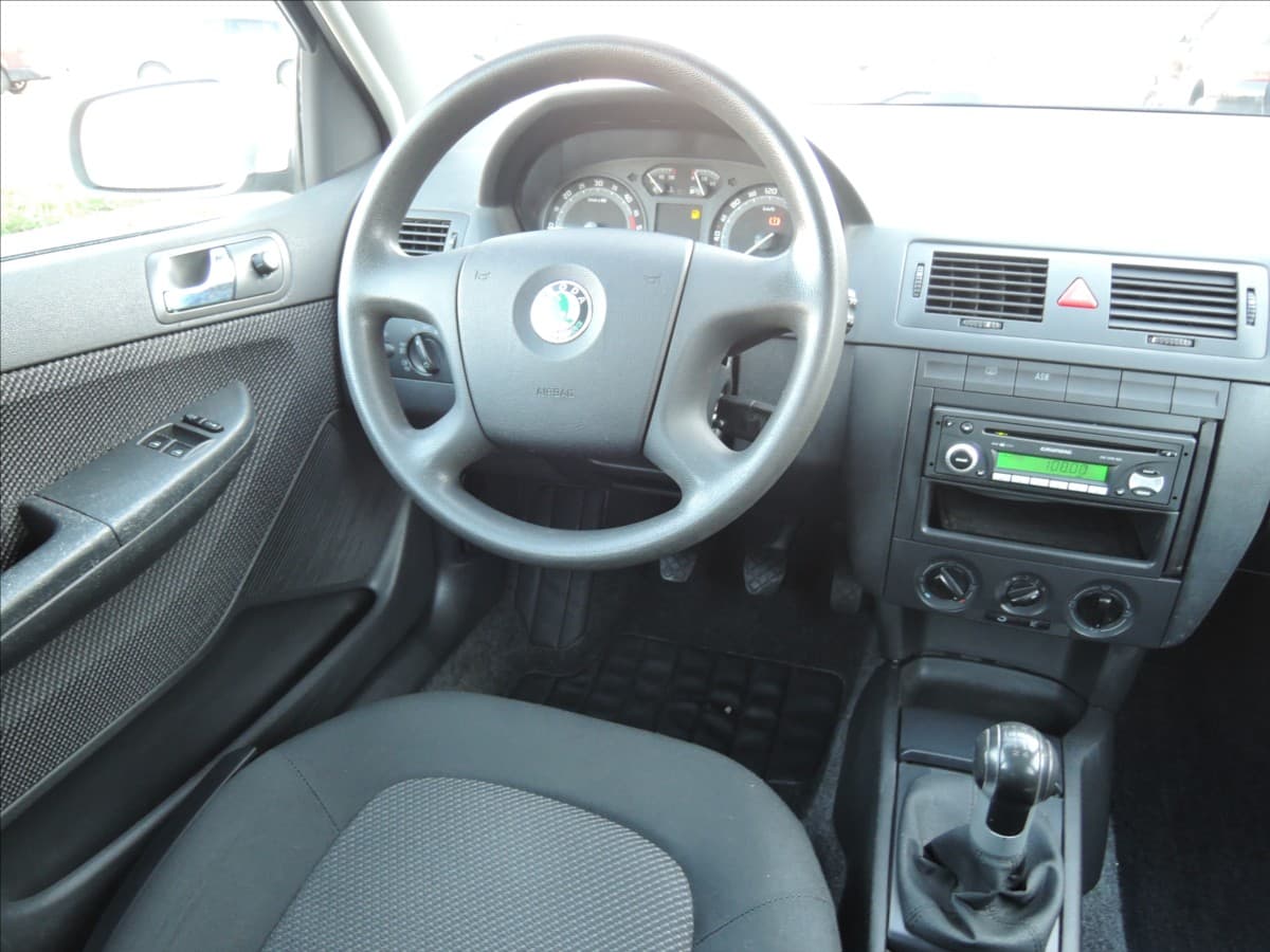 2006 Škoda Fabia - 13