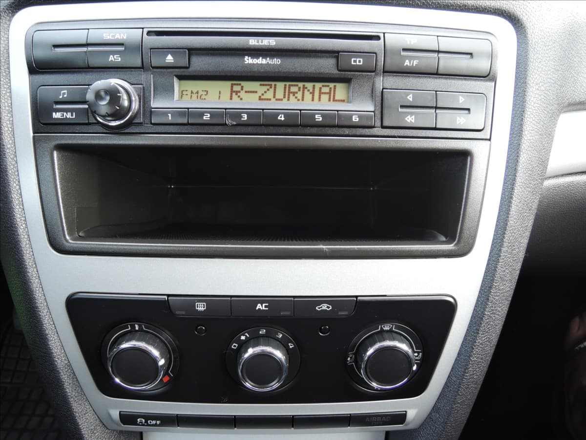 2012 Škoda Octavia - 16