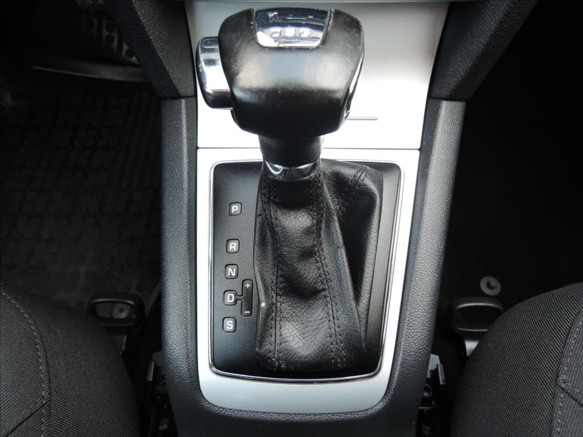 2010 Škoda Octavia - 15