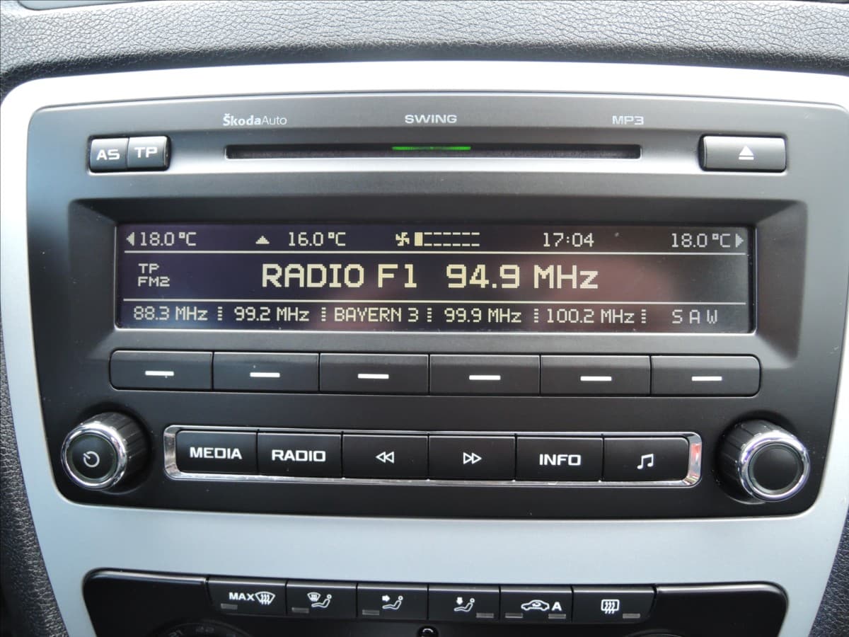 2010 Škoda Octavia - 16