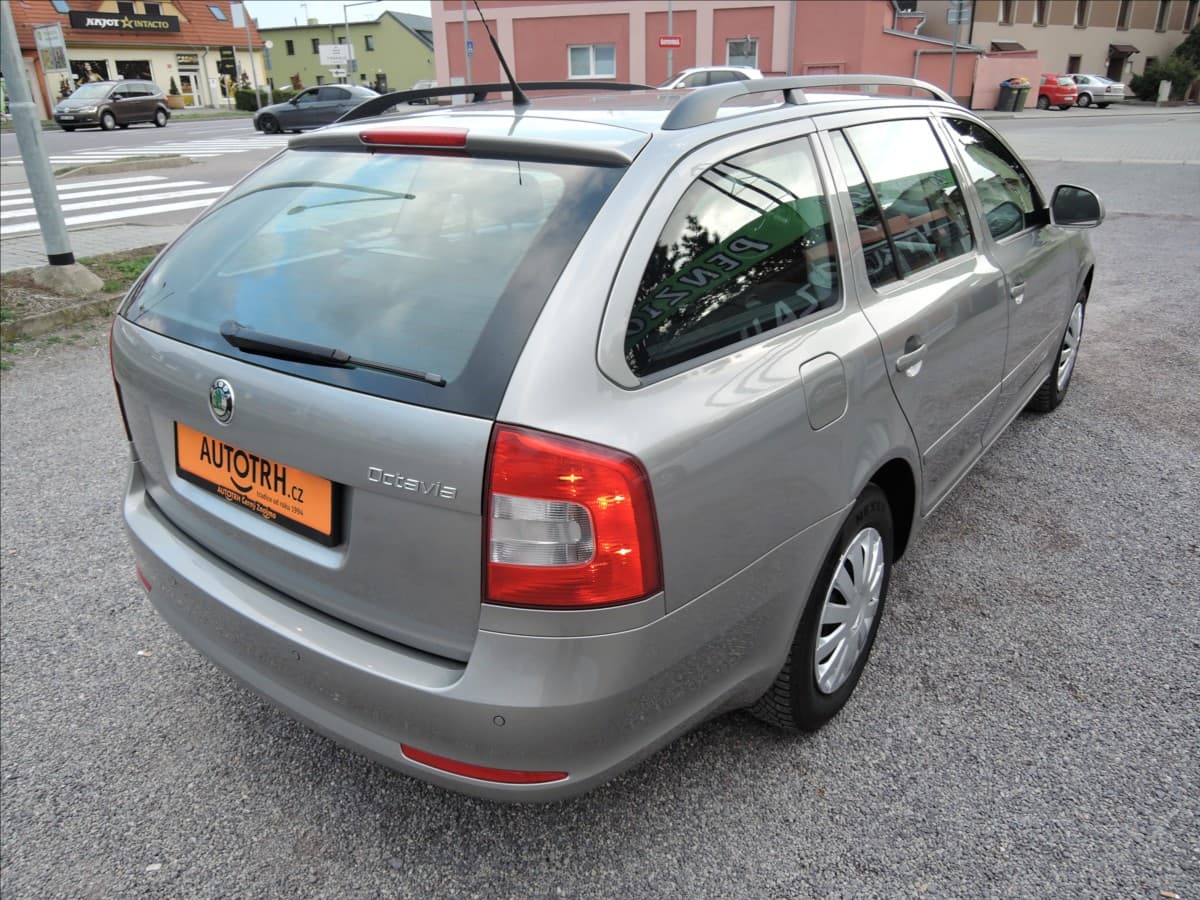 2010 Škoda Octavia - 5