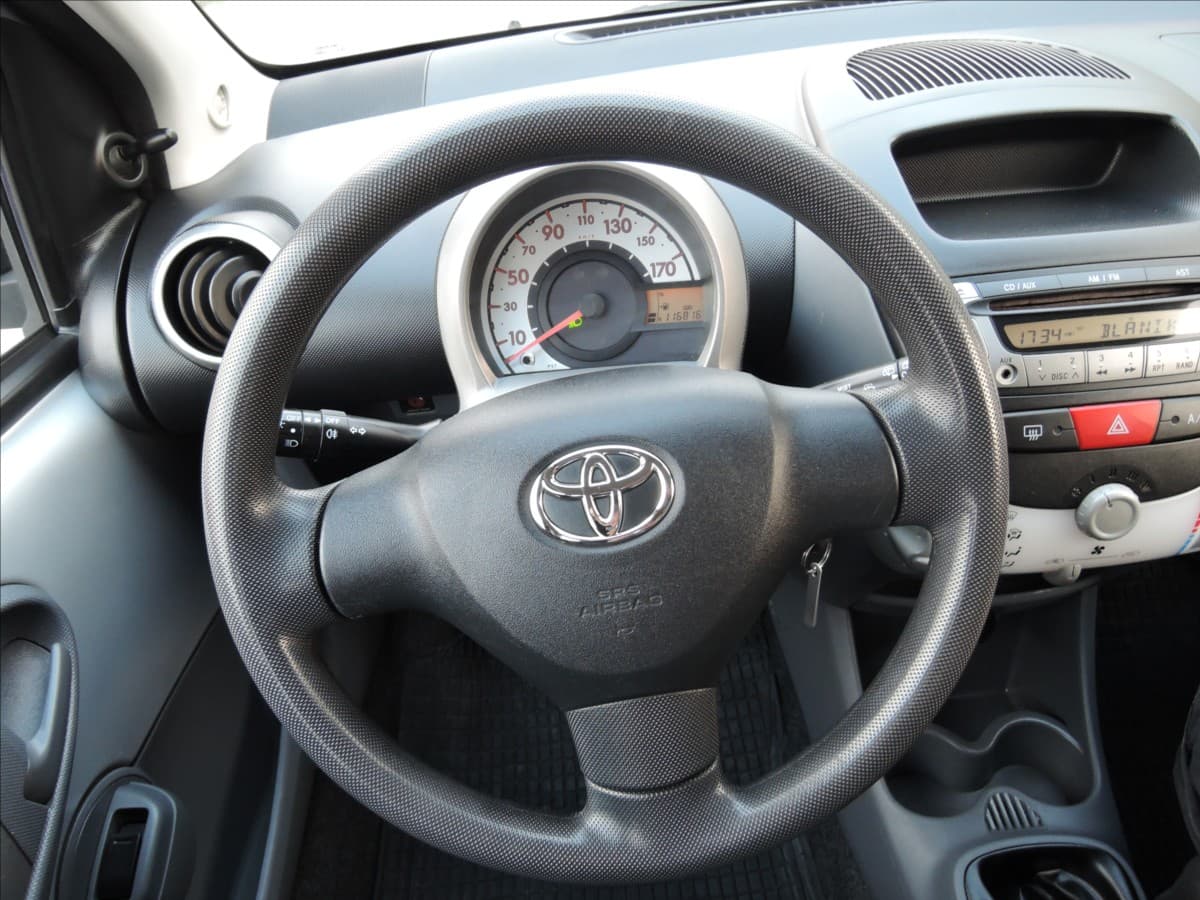2006 Toyota Aygo - 17