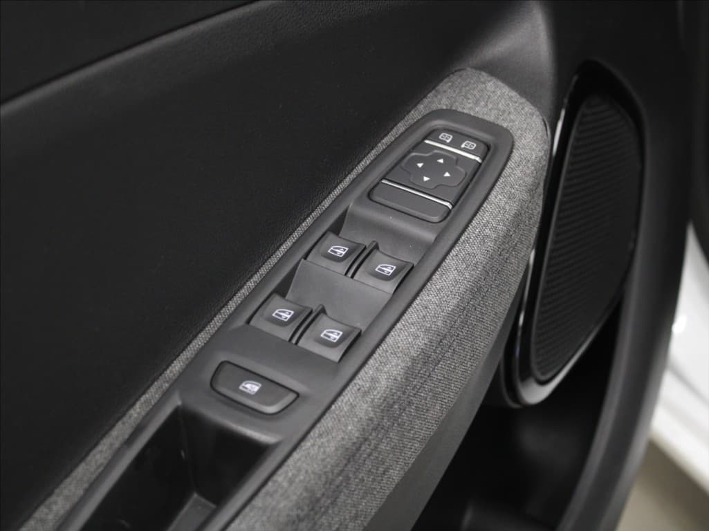 2020 Renault Zoe - 18