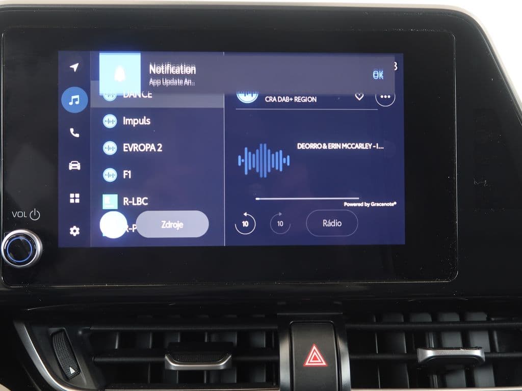 2025 Toyota C-Hr - 19