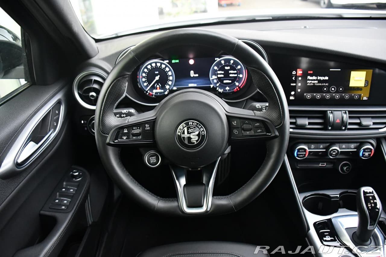 2024 Alfa Romeo Giulia - 6