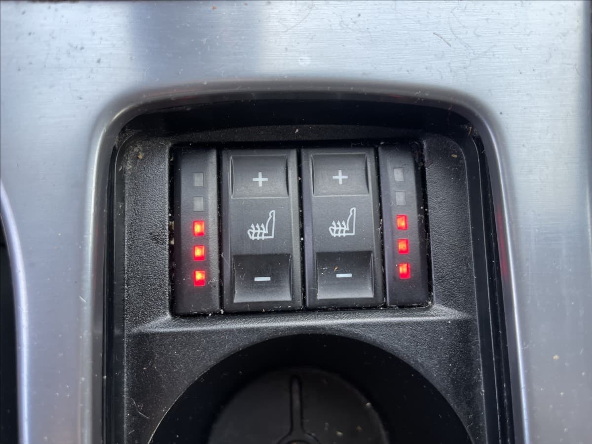 2012 Ford Mondeo - 18