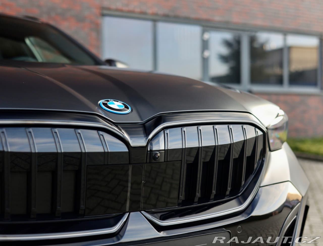 2025 BMW 5-Series - 7