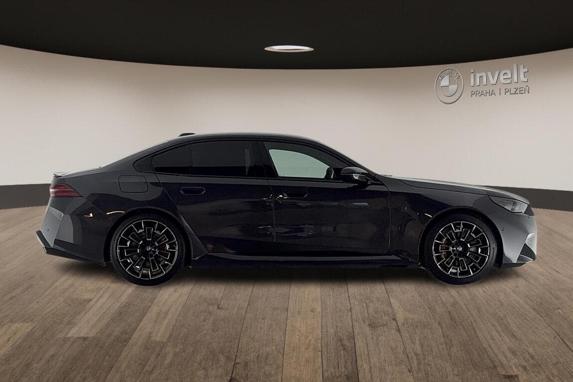2026 BMW M5 - 2