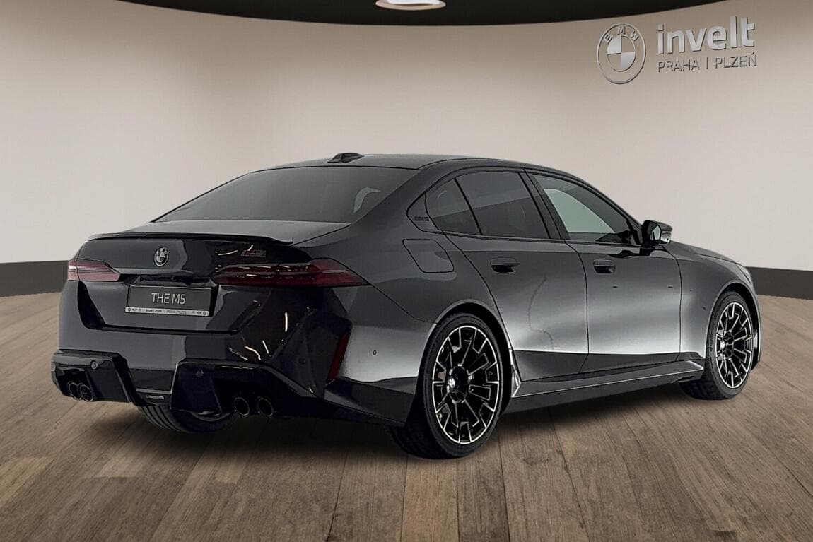 2026 BMW M5 - 3