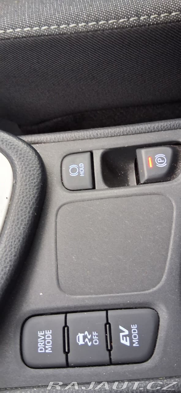 2023 Toyota Yaris - 11