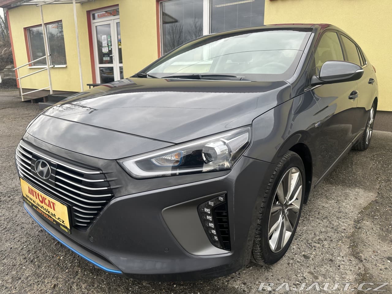 2018 Hyundai Ioniq - 7