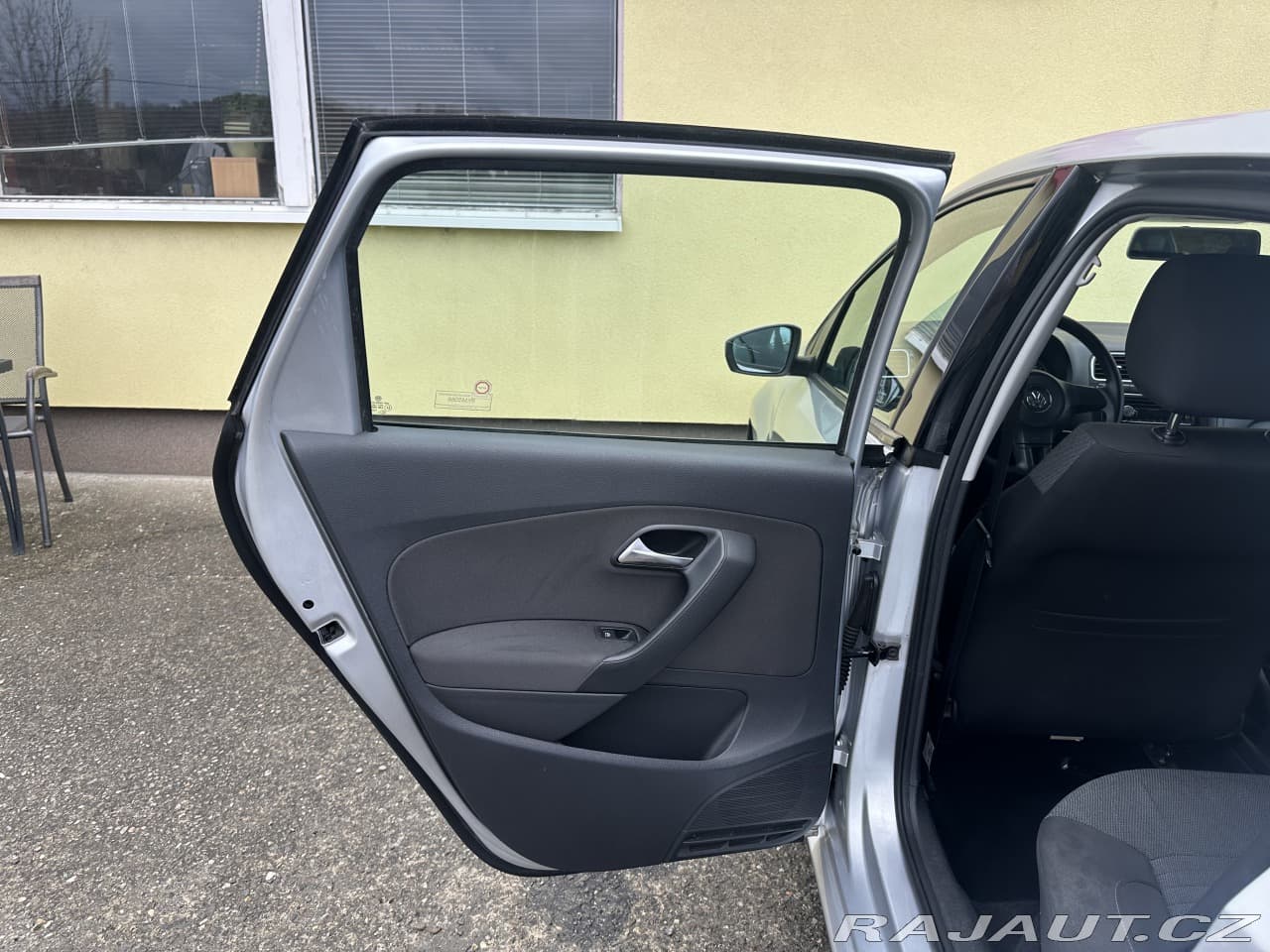 2010 Volkswagen Polo - 13