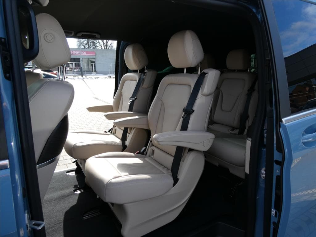 2026 Mercedes-Benz V-Class - 16