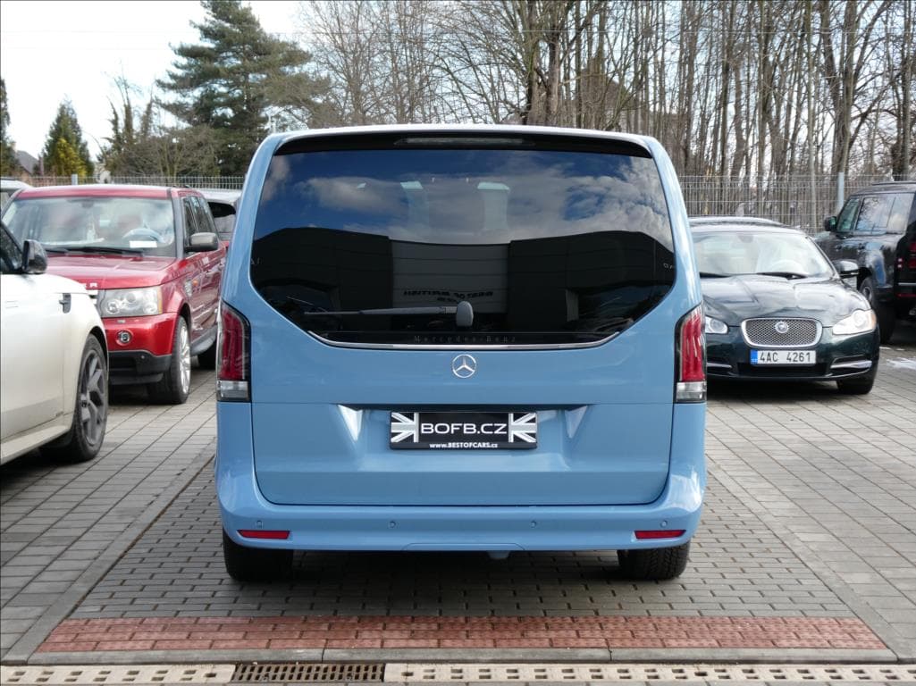 2026 Mercedes-Benz V-Class - 8