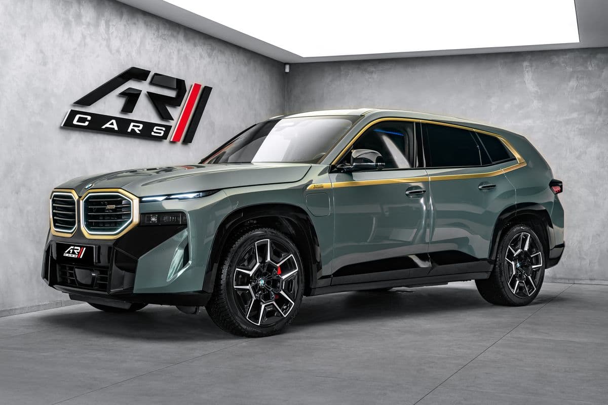 BMW XM 653PS Individual H&K