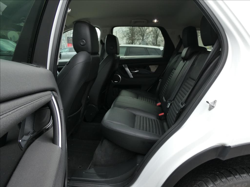 2023 Land Rover Ostatní - 17