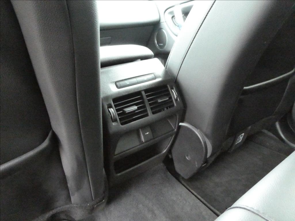 2023 Land Rover Ostatní - 19