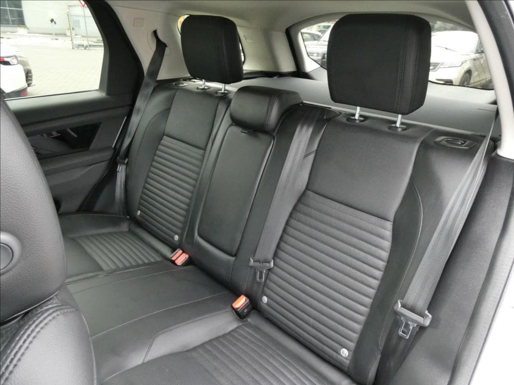 2023 Land Rover Ostatní - 20