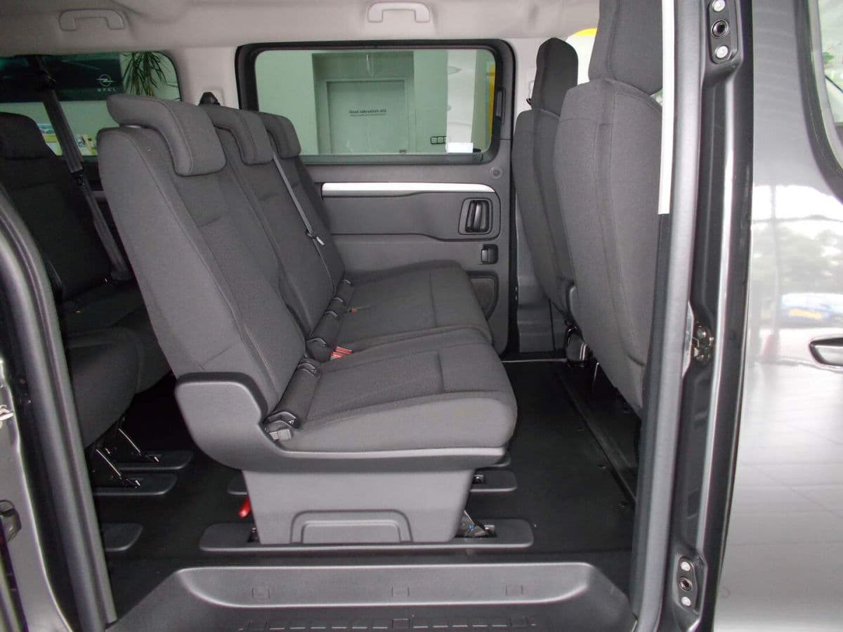 2026 Opel Zafira - 19