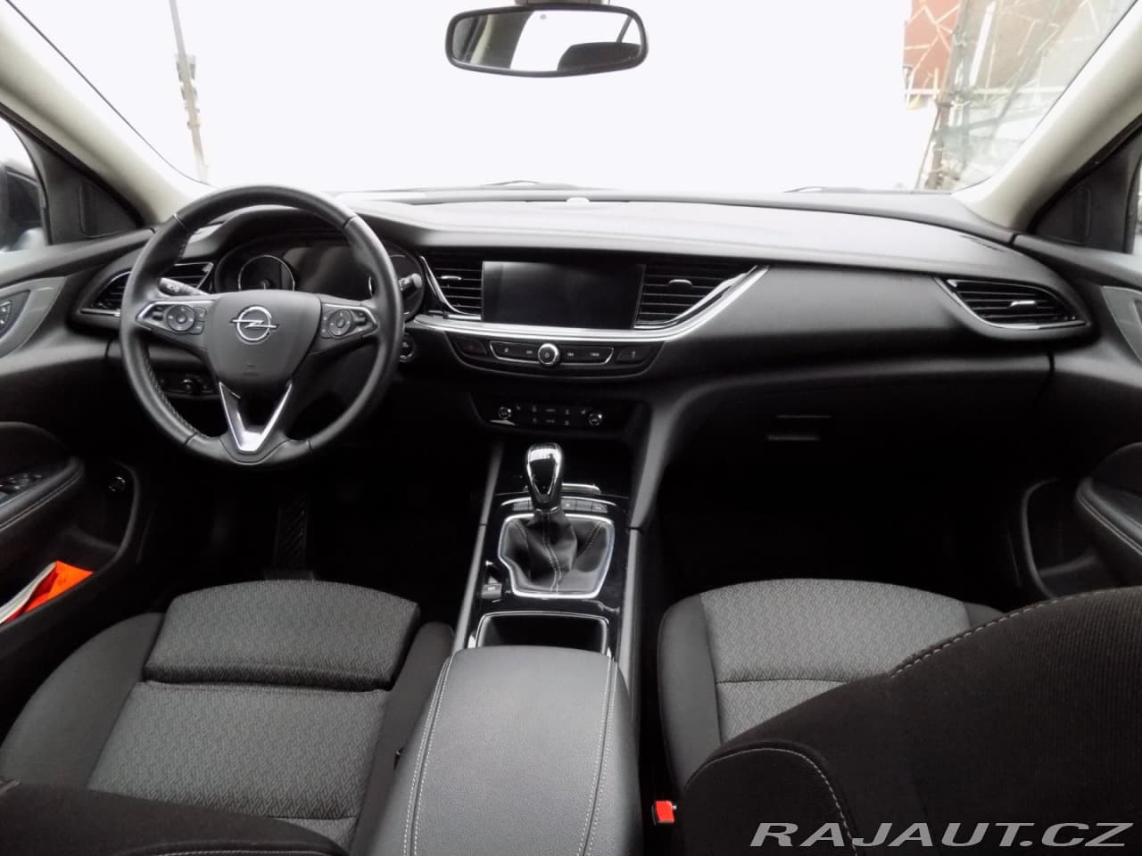 2020 Opel Insignia - 20