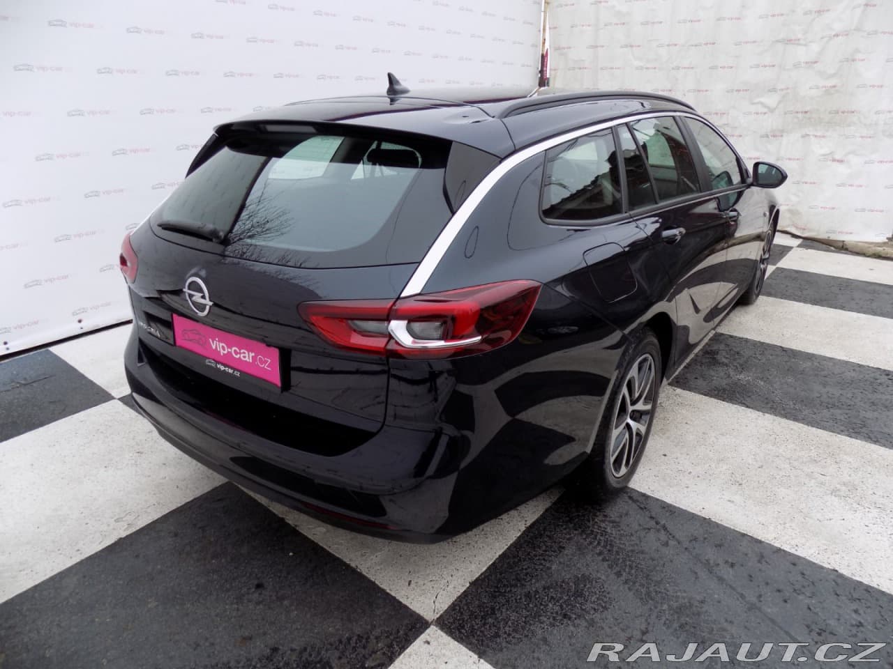 2020 Opel Insignia - 7