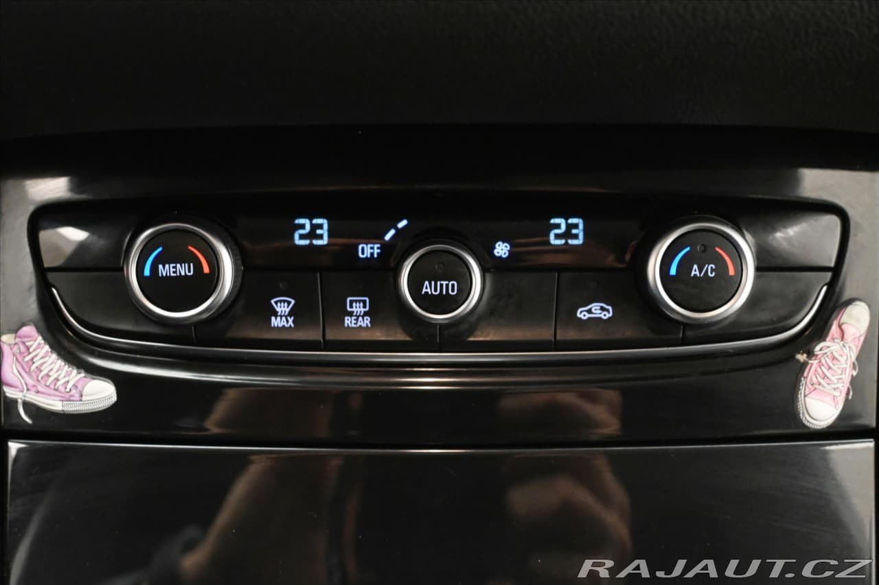 2017 Opel Grandland - 12