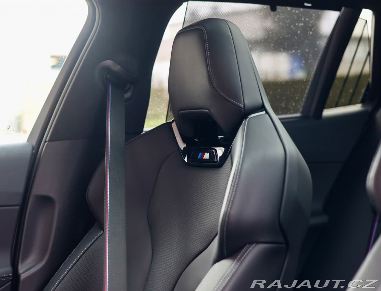 2025 BMW 5-Series - 19