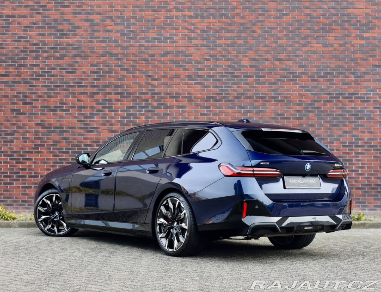 2025 BMW 5-Series - 2